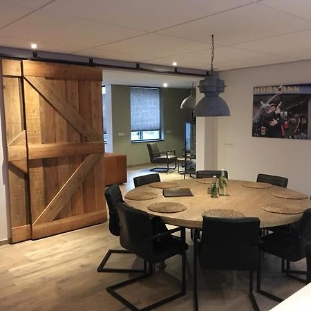Bed and Breakfast Voormalig Politiebureau Overloon Esterno foto